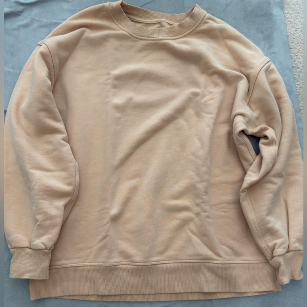 Perfectly Oversized Crew
